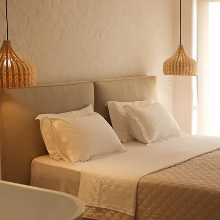 Dimitri Hotel Himare Exterior photo