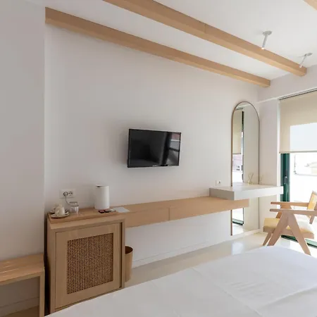 Dimitri Hotel Himare Exterior photo