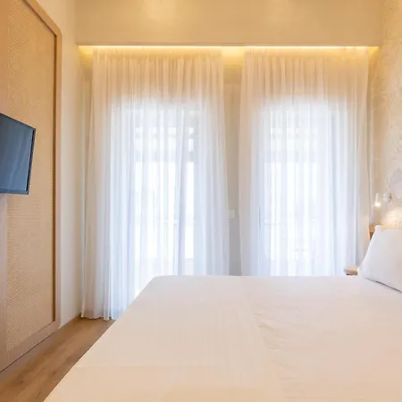 Dimitri Hotel Himare Exterior photo