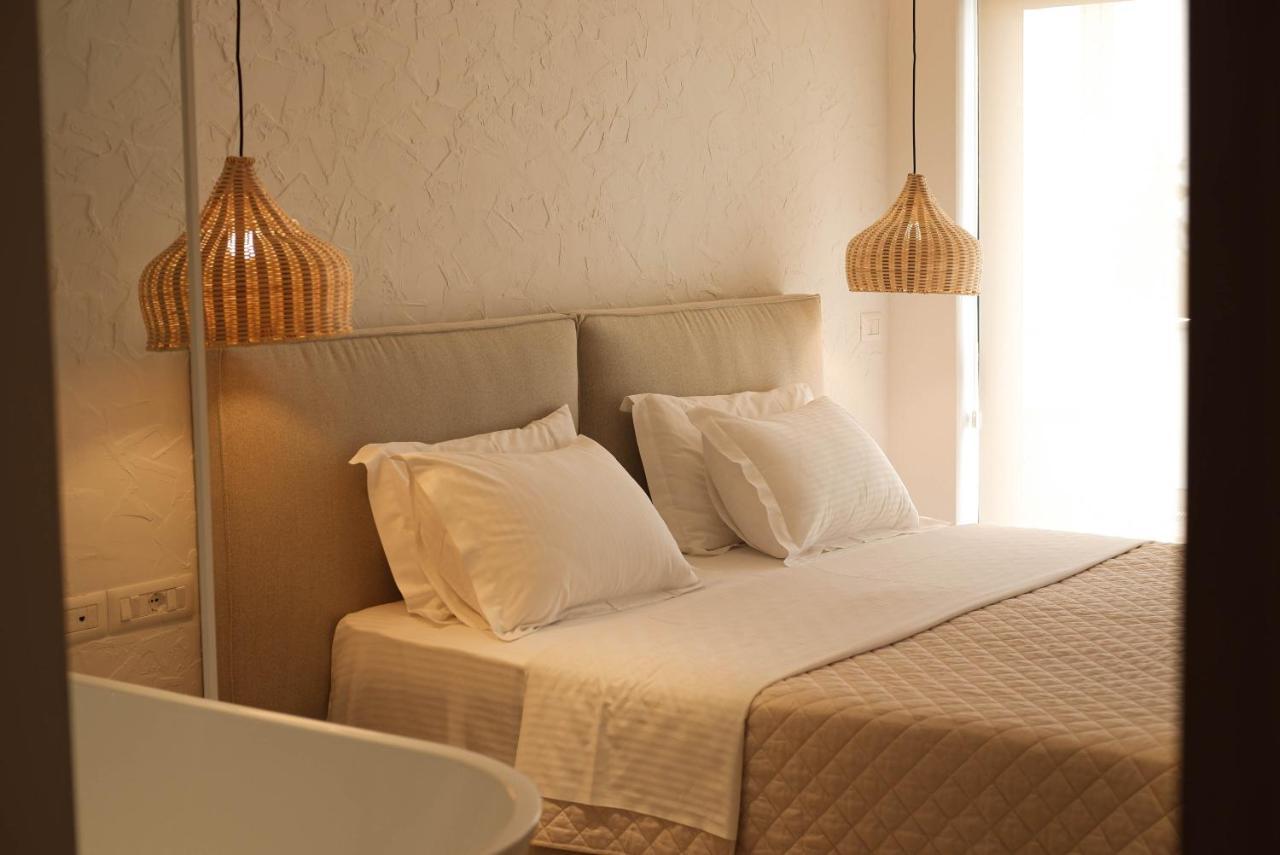 Dimitri Hotel