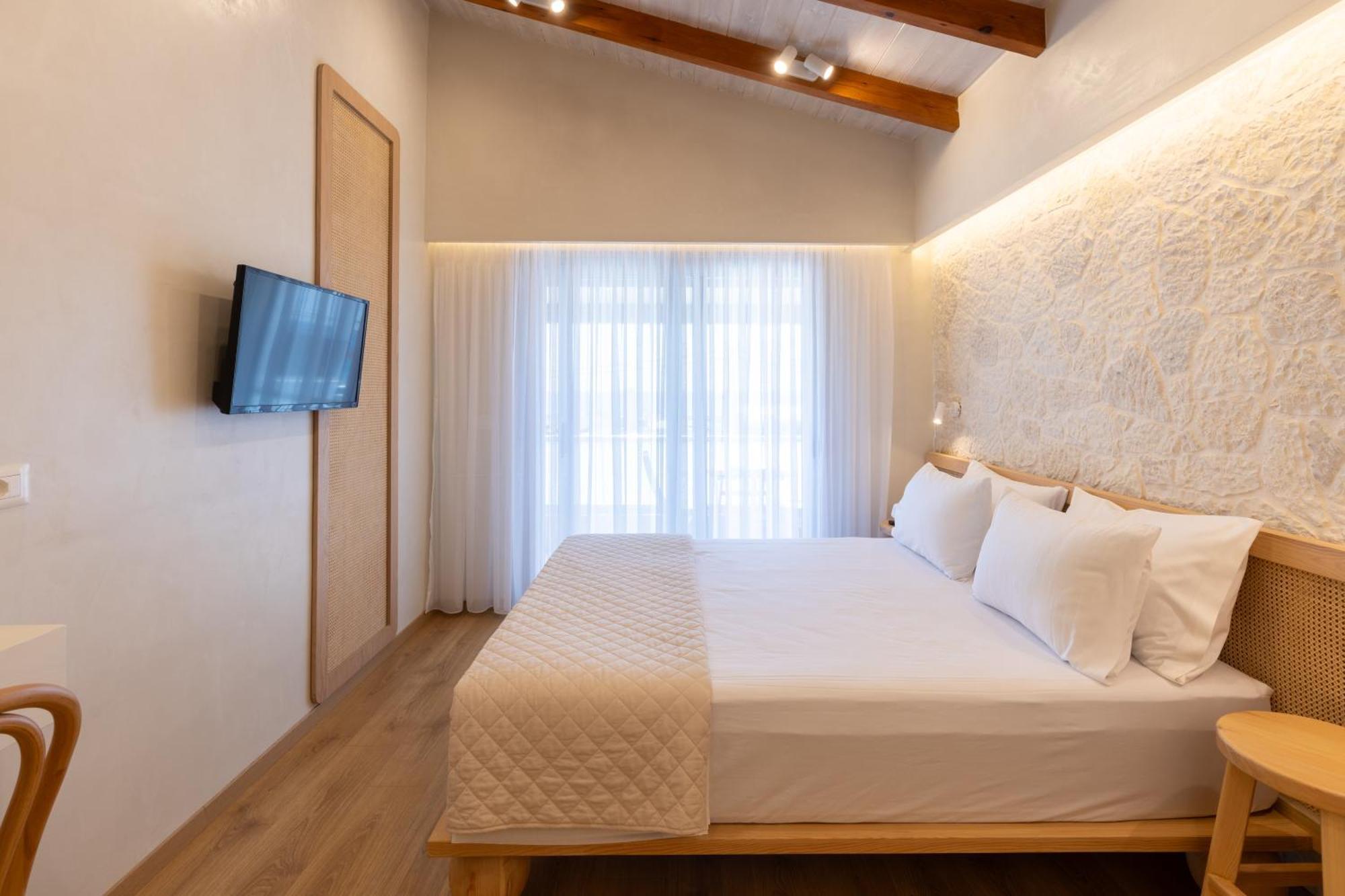 Dimitri Hotel 2*