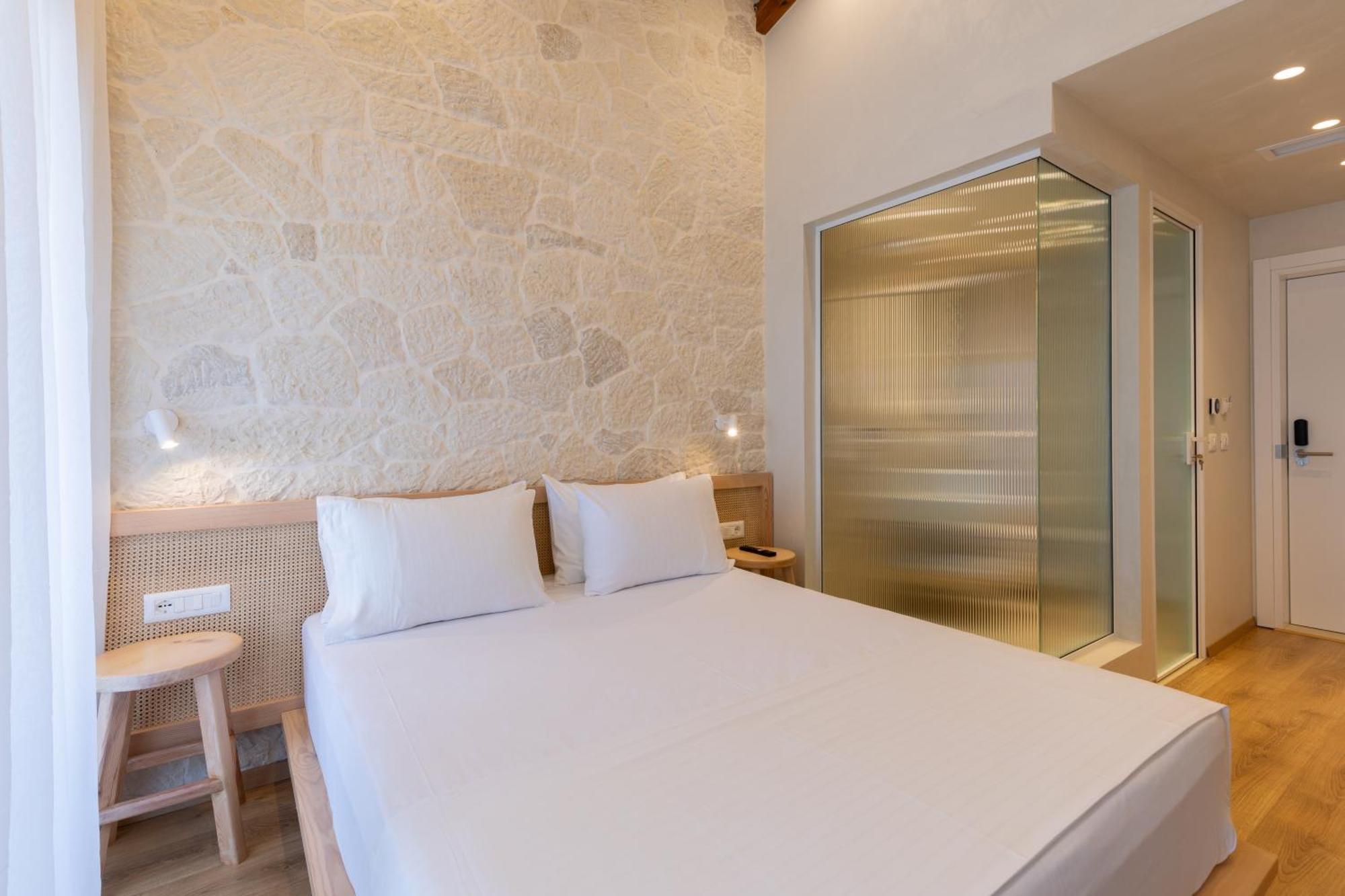 Dimitri Hotel Himarë